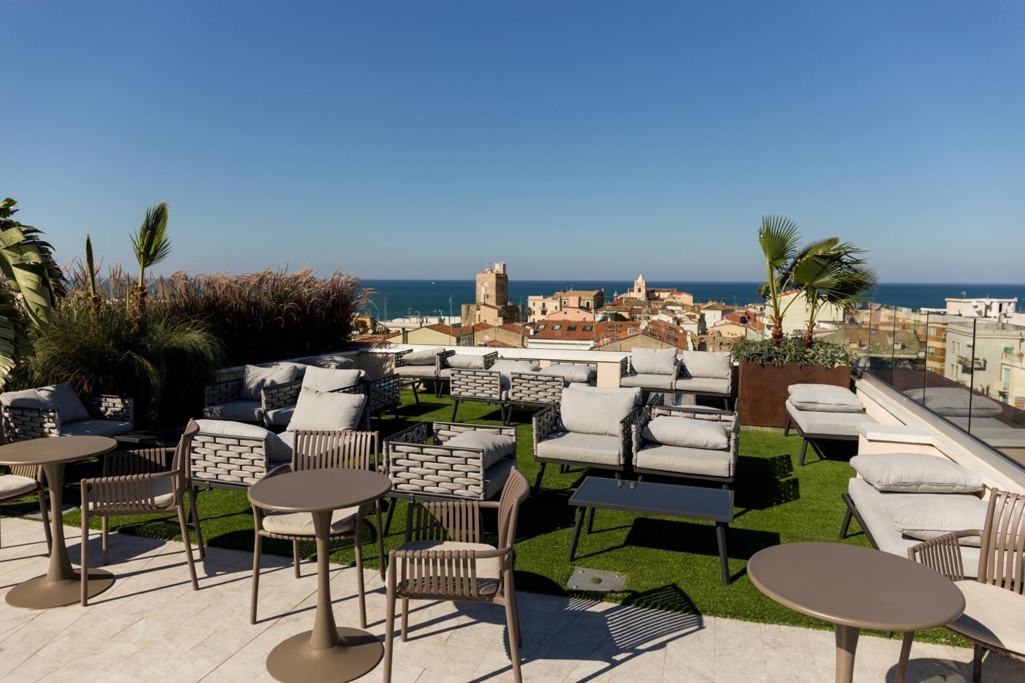 Lumia Hotel Termoli Exteriör bild