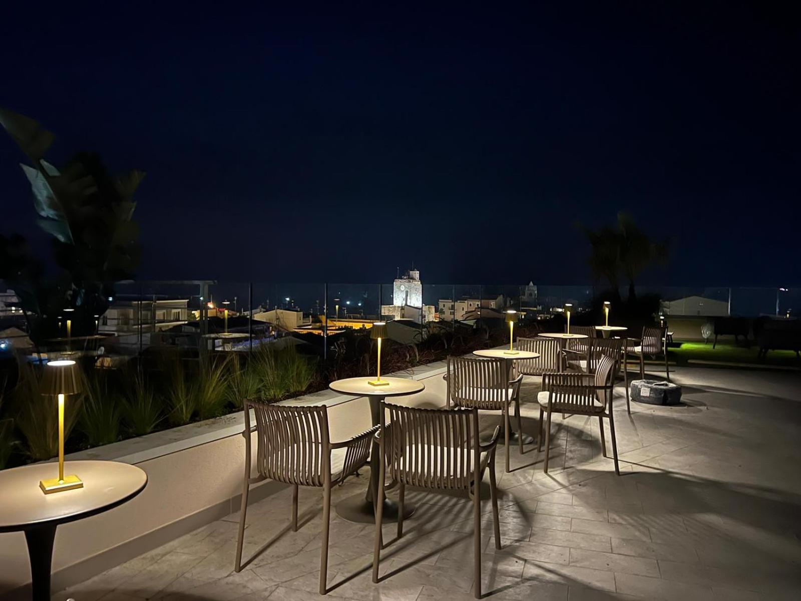 Lumia Hotel Termoli Exteriör bild